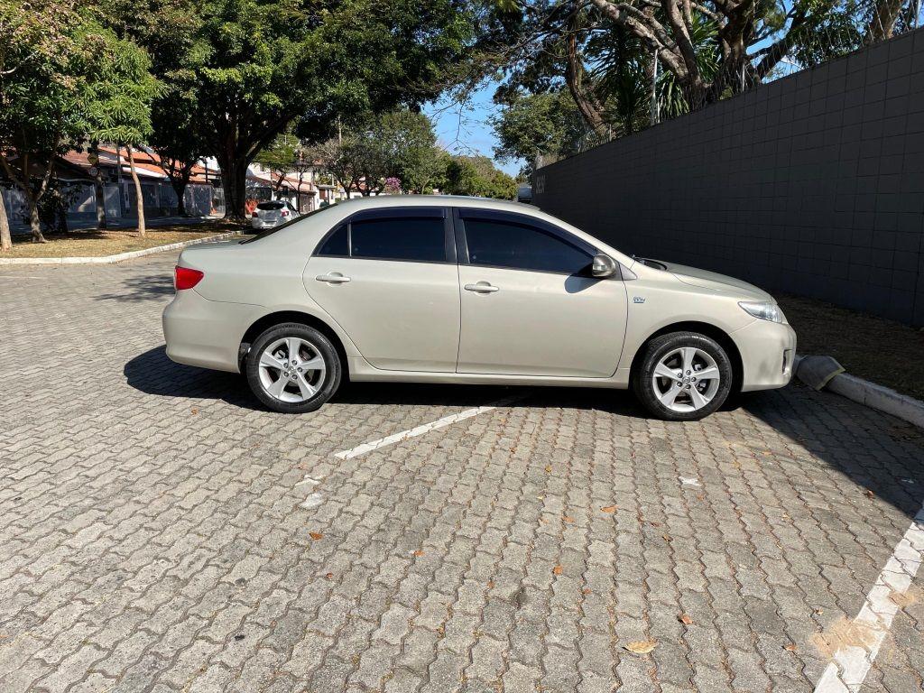 TOYOTA Corolla - Foto