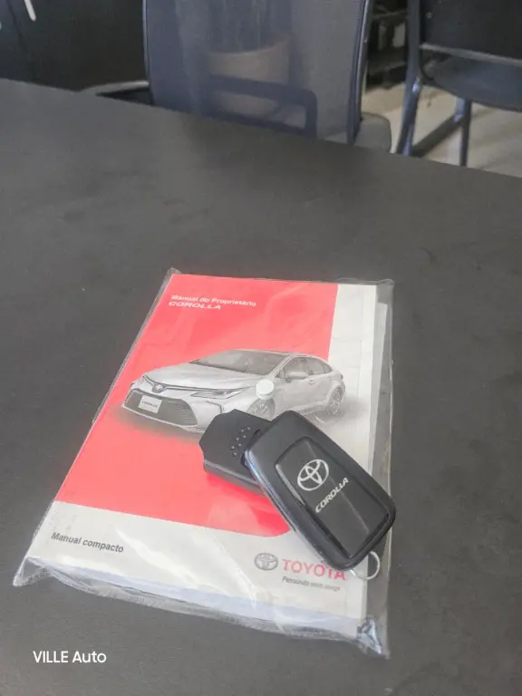 TOYOTA Corolla - Foto