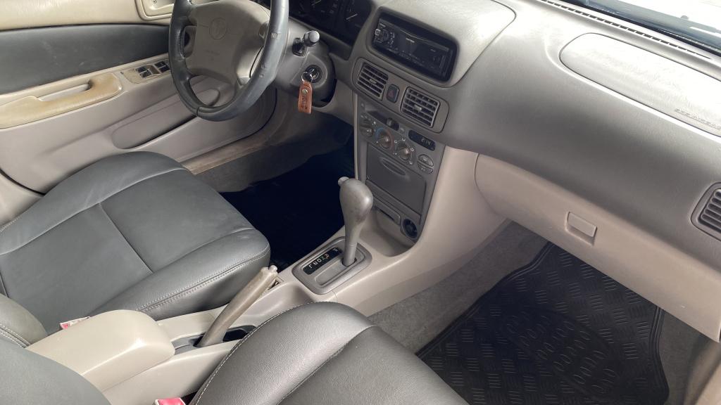 TOYOTA Corolla - Foto