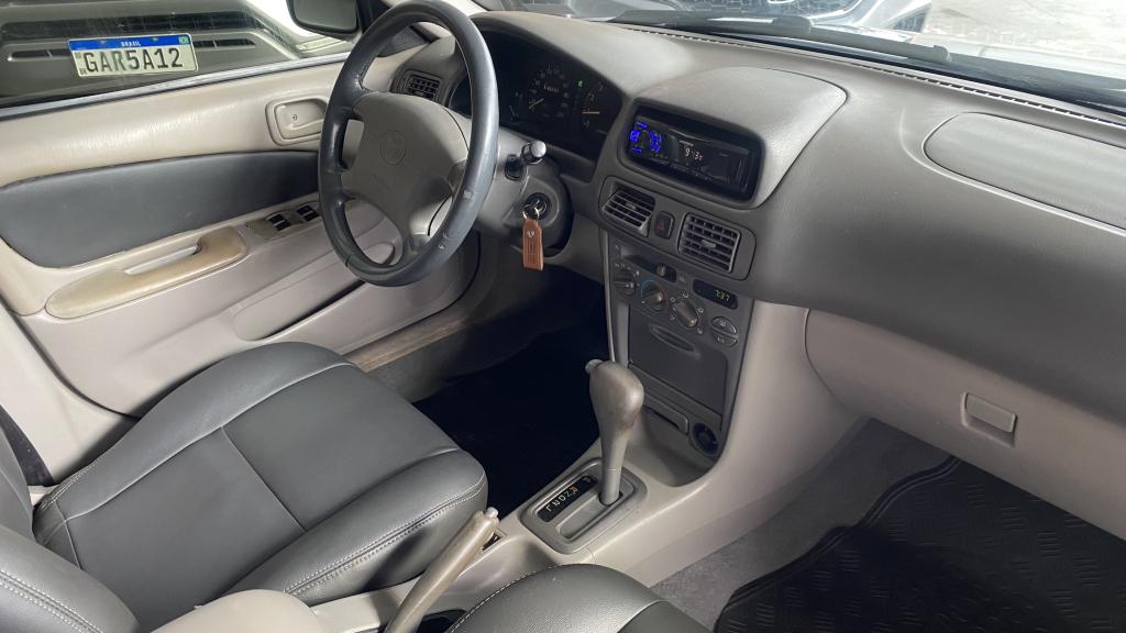 TOYOTA Corolla - Foto