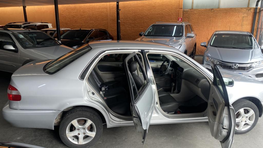 TOYOTA Corolla - Foto