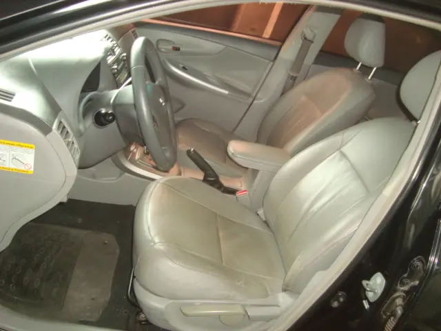 TOYOTA Corolla - Foto