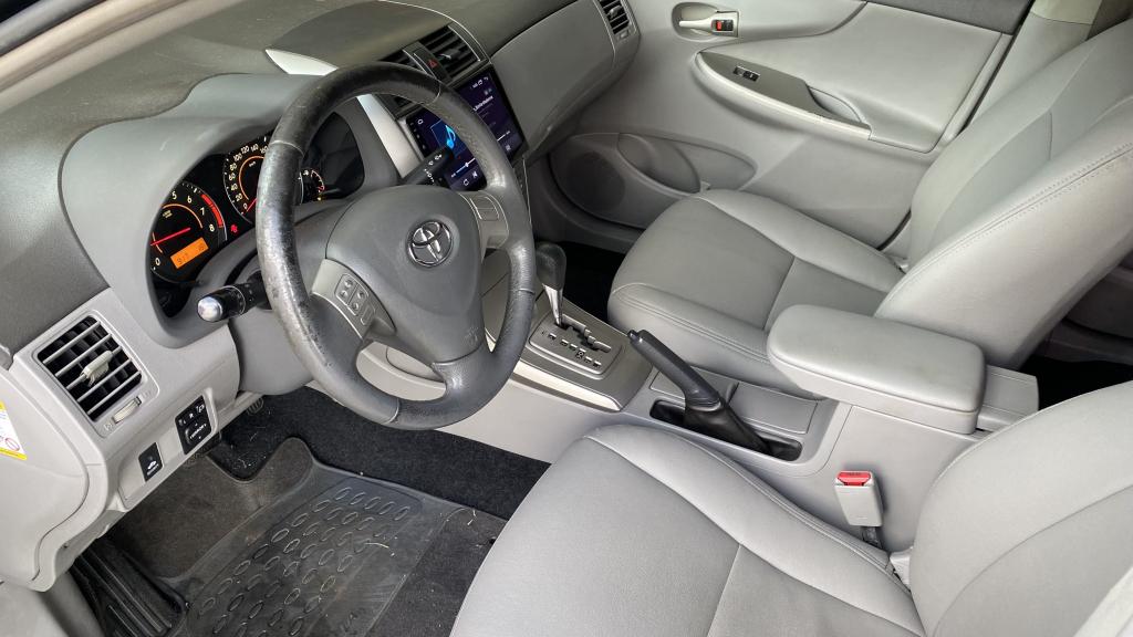 TOYOTA Corolla - Foto