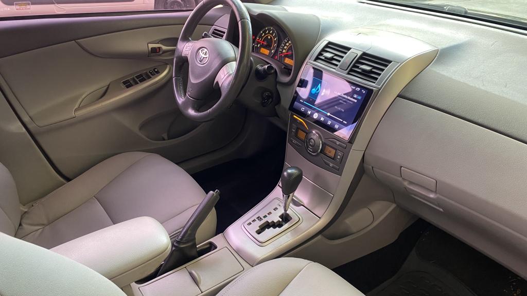 TOYOTA Corolla - Foto