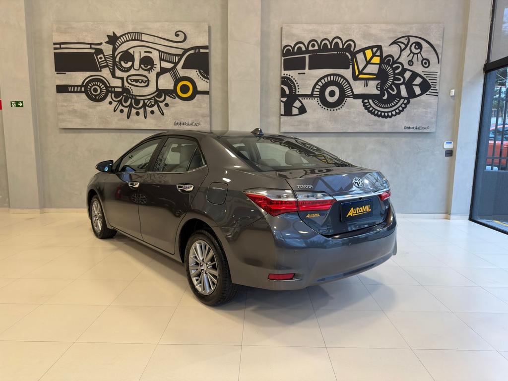 TOYOTA Corolla - Foto