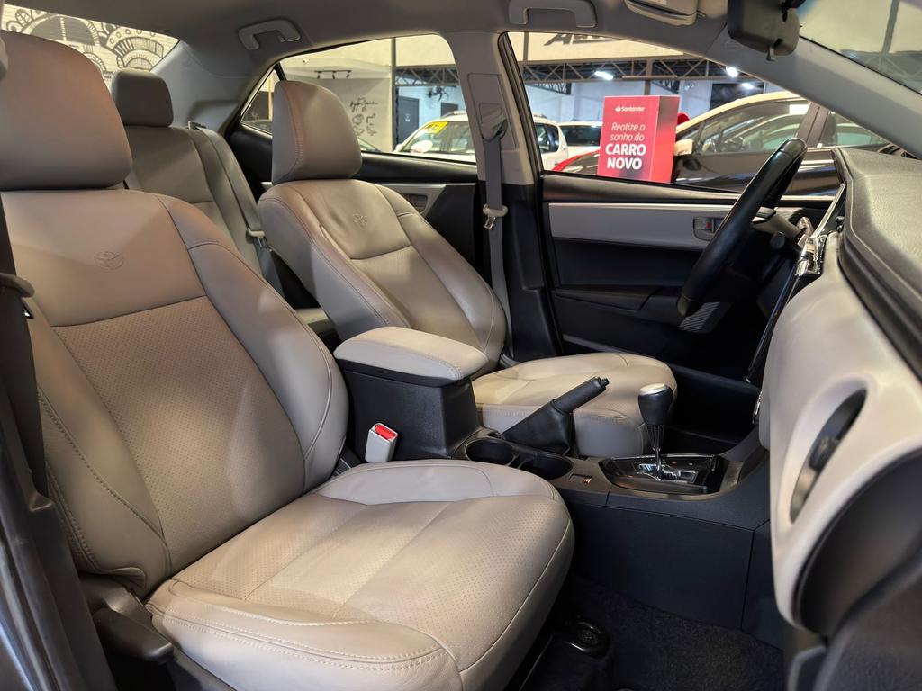 TOYOTA Corolla - Foto