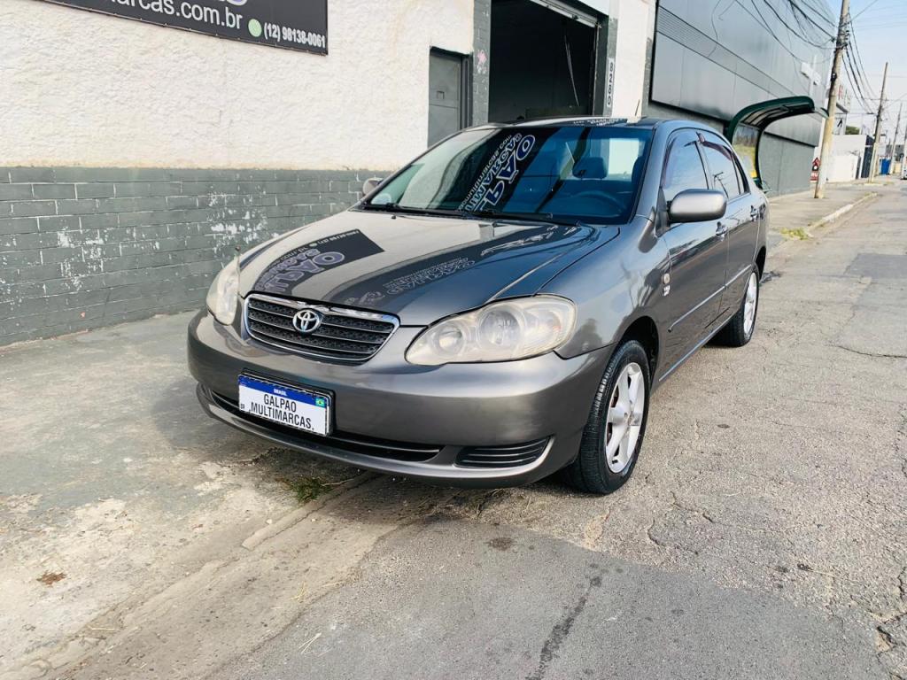 TOYOTA Corolla - Foto