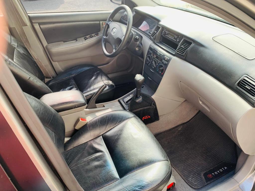 TOYOTA Corolla - Foto