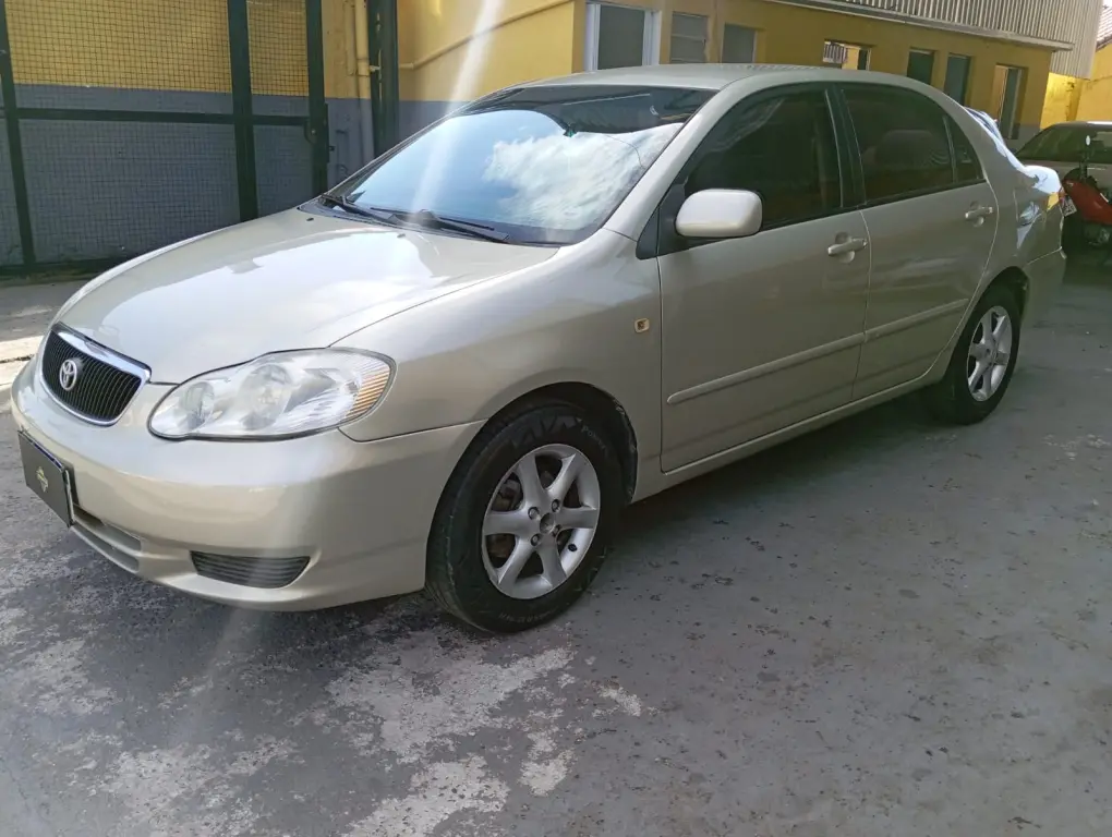 TOYOTA Corolla - Foto