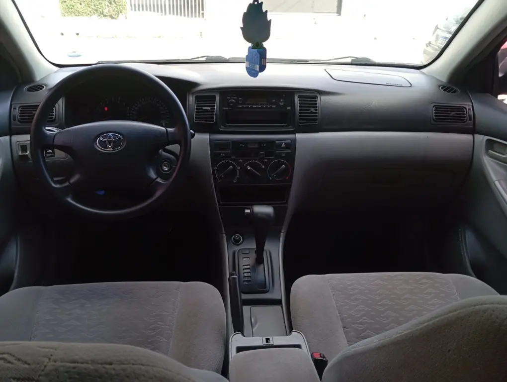 TOYOTA Corolla - Foto