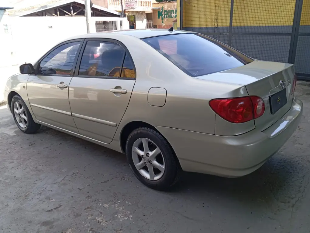 TOYOTA Corolla - Foto
