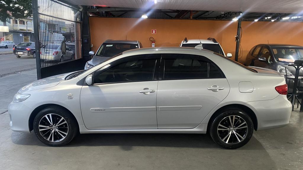 TOYOTA Corolla - Foto