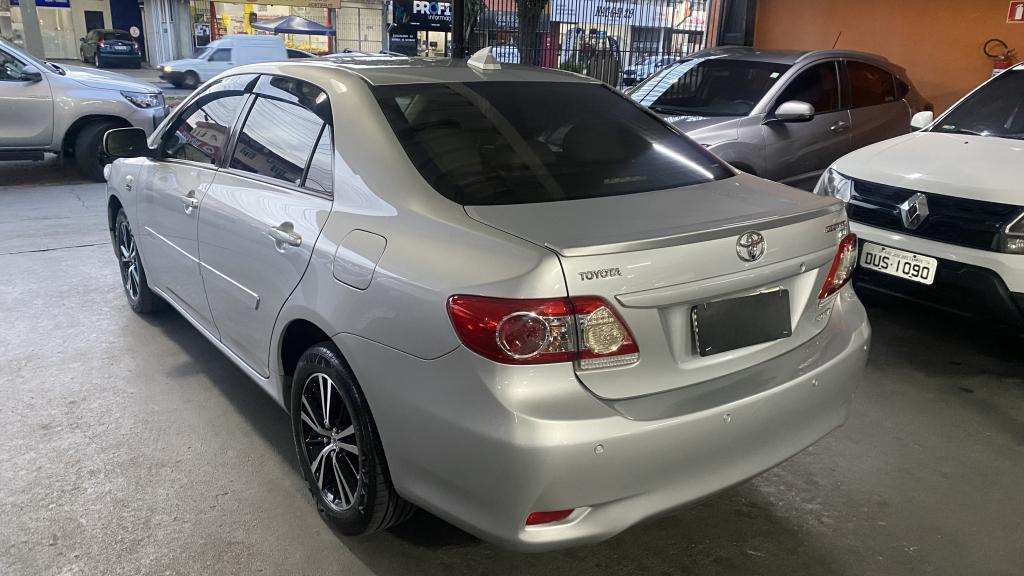 TOYOTA Corolla - Foto