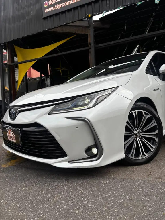 TOYOTA Corolla - Foto
