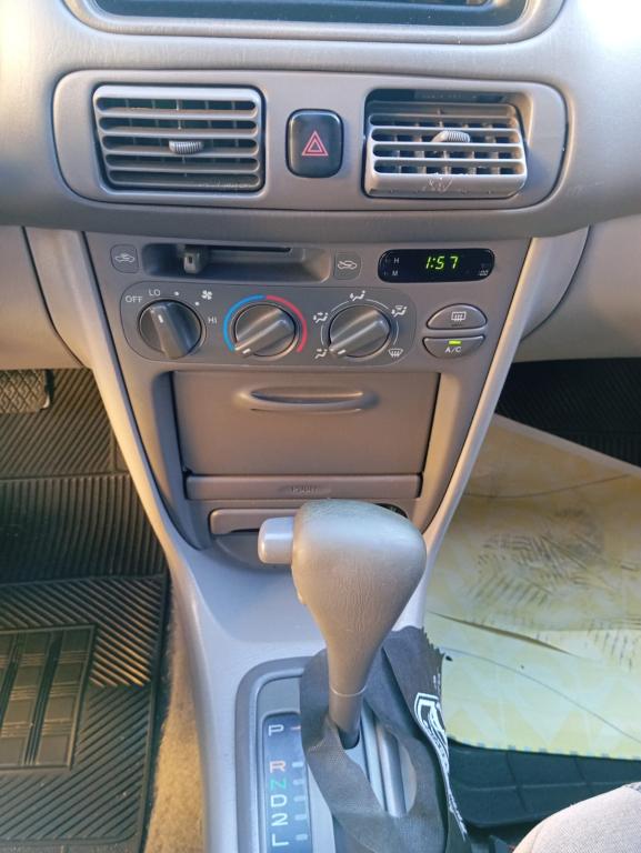 TOYOTA Corolla - Foto