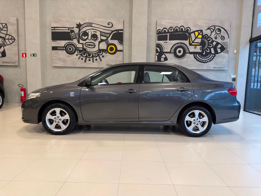 TOYOTA Corolla - Foto