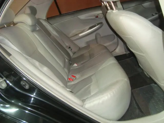 TOYOTA Corolla - Foto