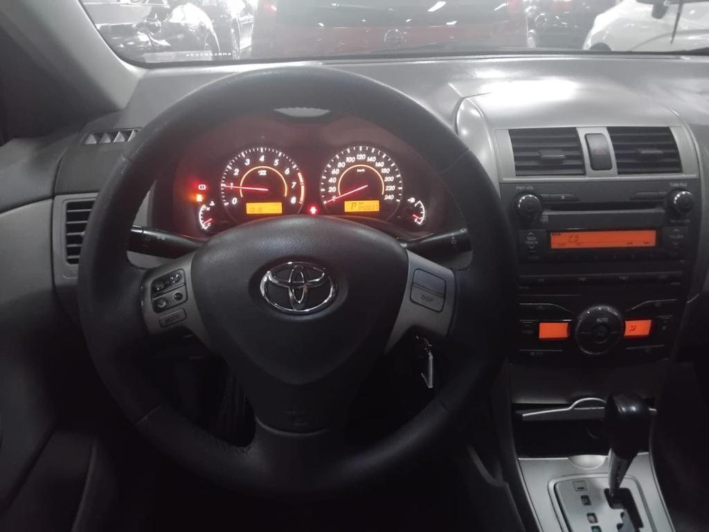 TOYOTA Corolla - Foto