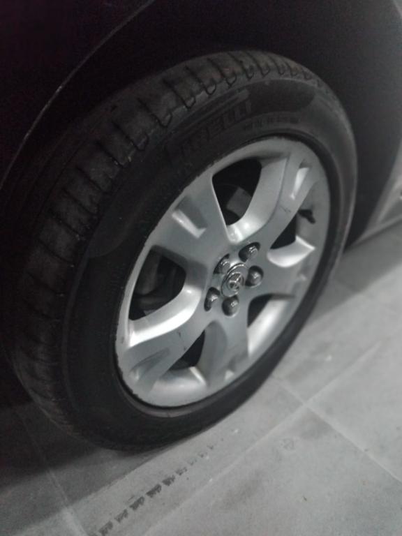 TOYOTA Corolla - Foto