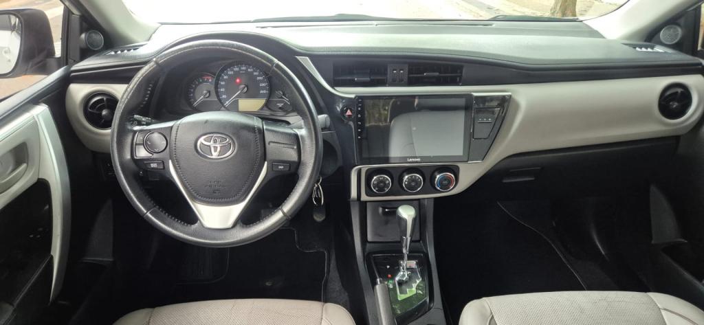 TOYOTA Corolla - Foto