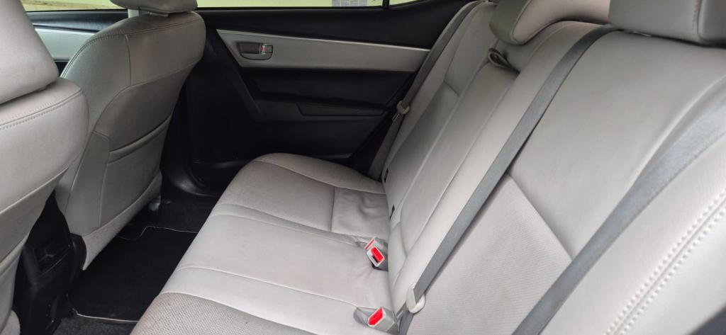 TOYOTA Corolla - Foto