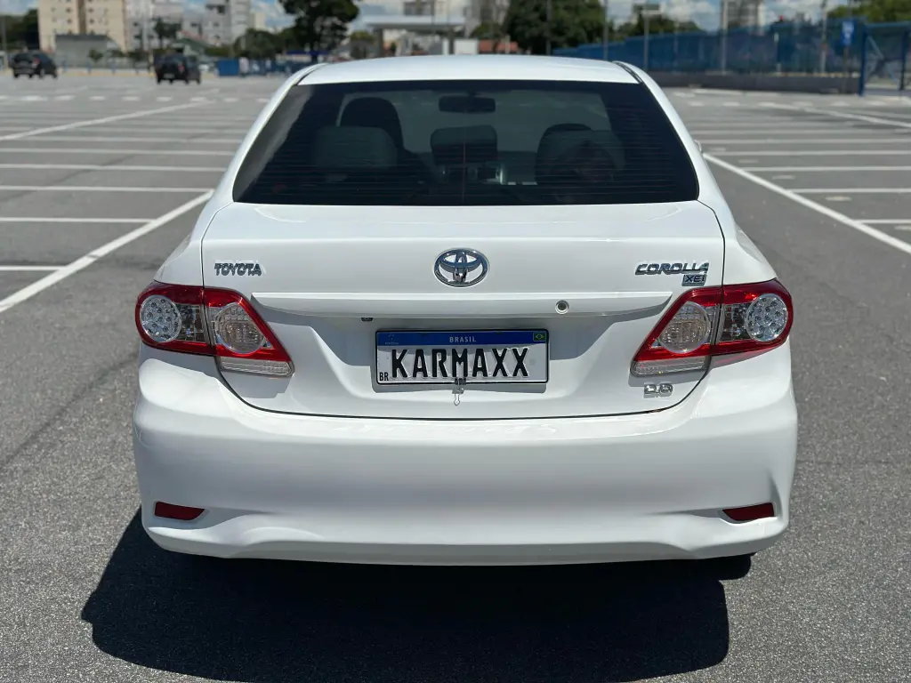 TOYOTA Corolla - Foto