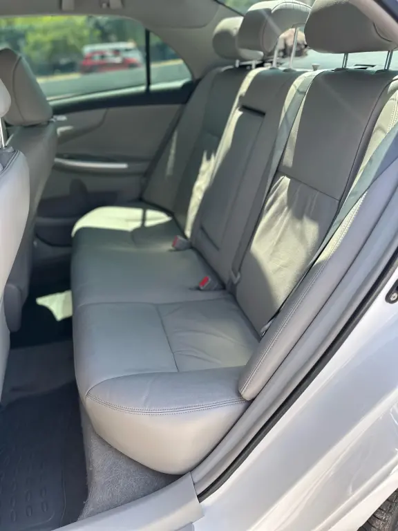 TOYOTA Corolla - Foto