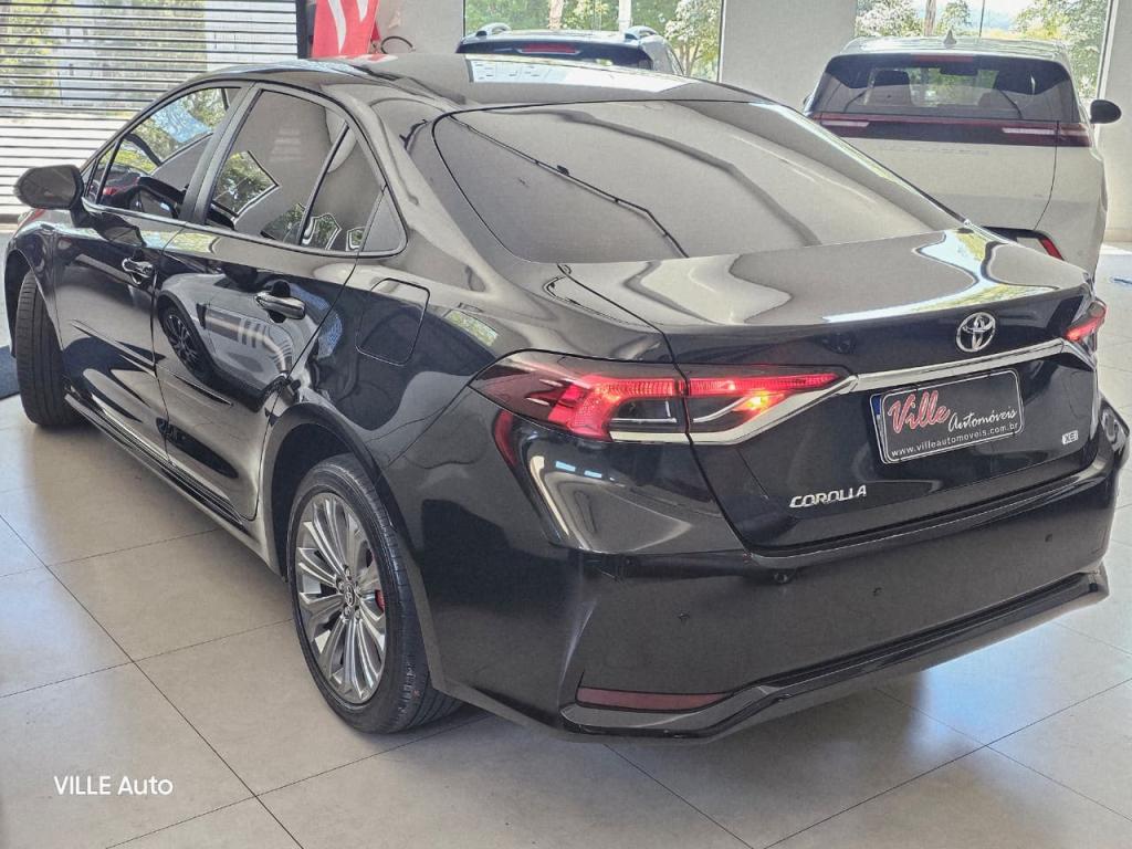 TOYOTA Corolla - Foto