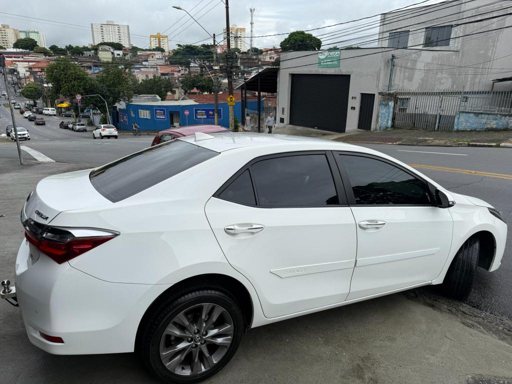 TOYOTA Corolla - Foto