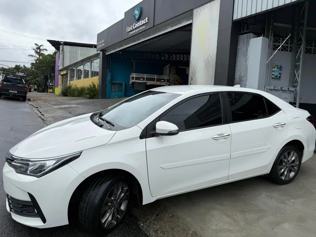 TOYOTA Corolla - Foto