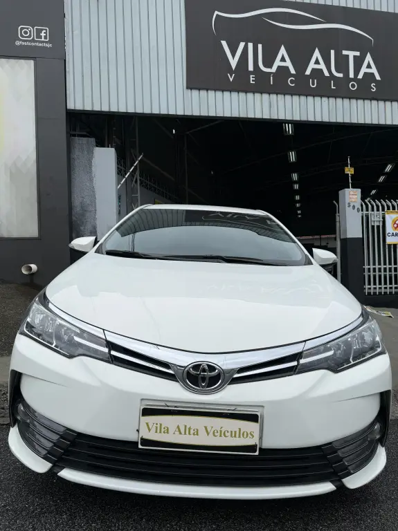 TOYOTA Corolla - Foto