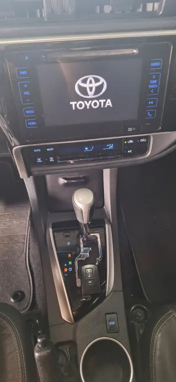 TOYOTA Corolla - Foto