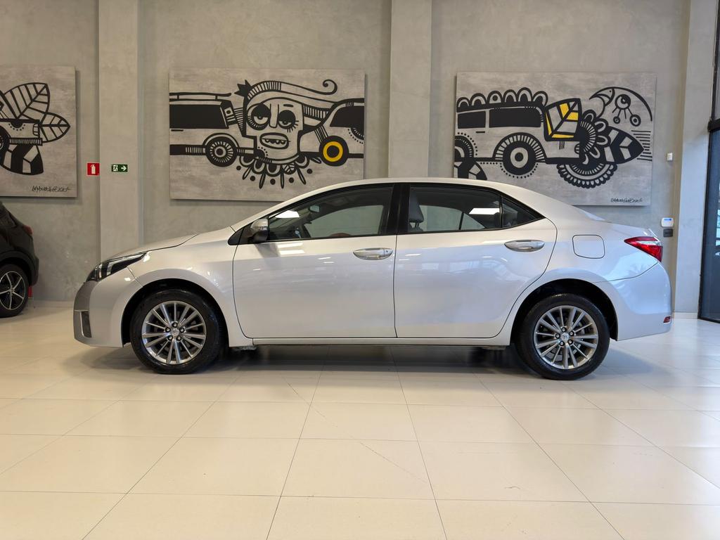 TOYOTA Corolla - Foto