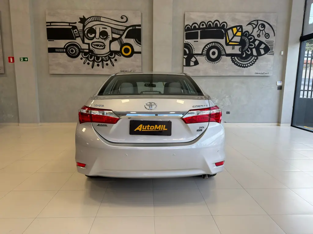 TOYOTA Corolla - Foto