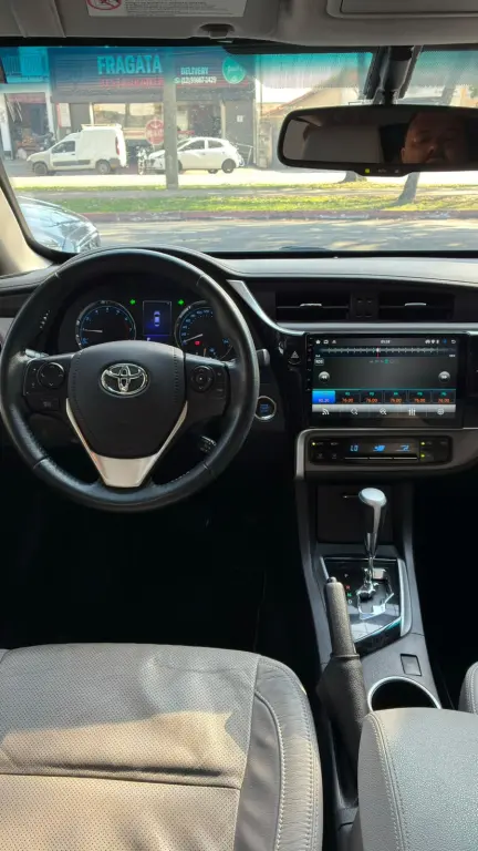 TOYOTA Corolla - Foto