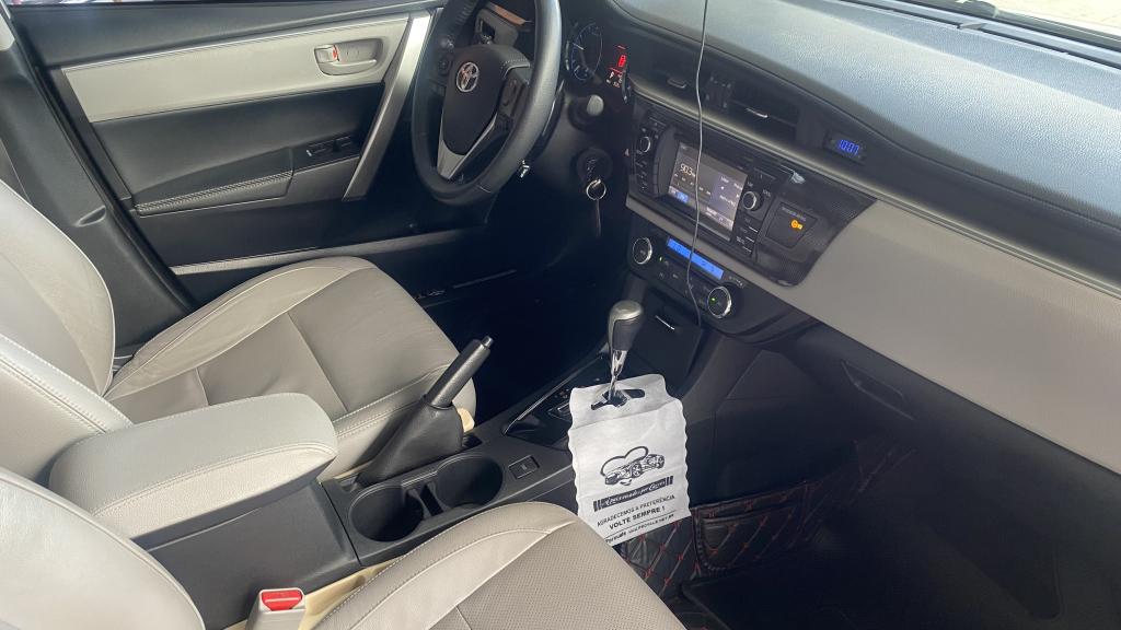 TOYOTA Corolla - Foto