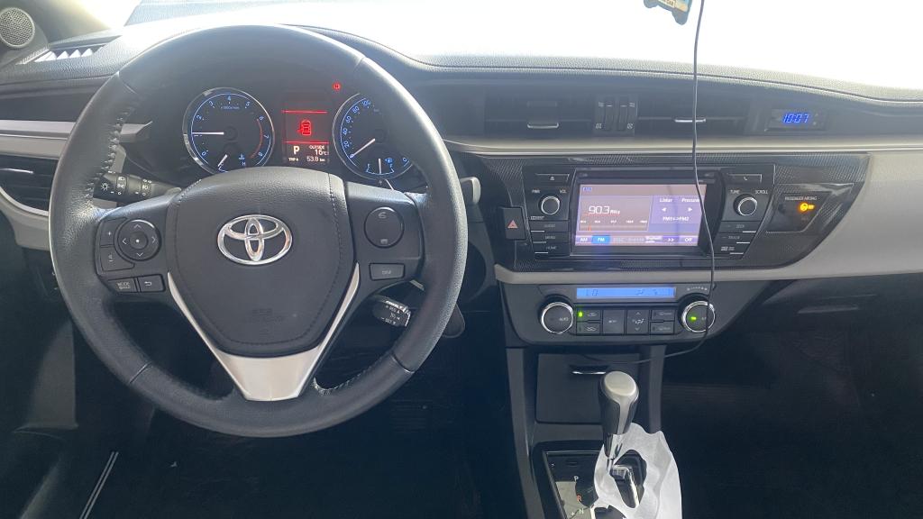 TOYOTA Corolla - Foto