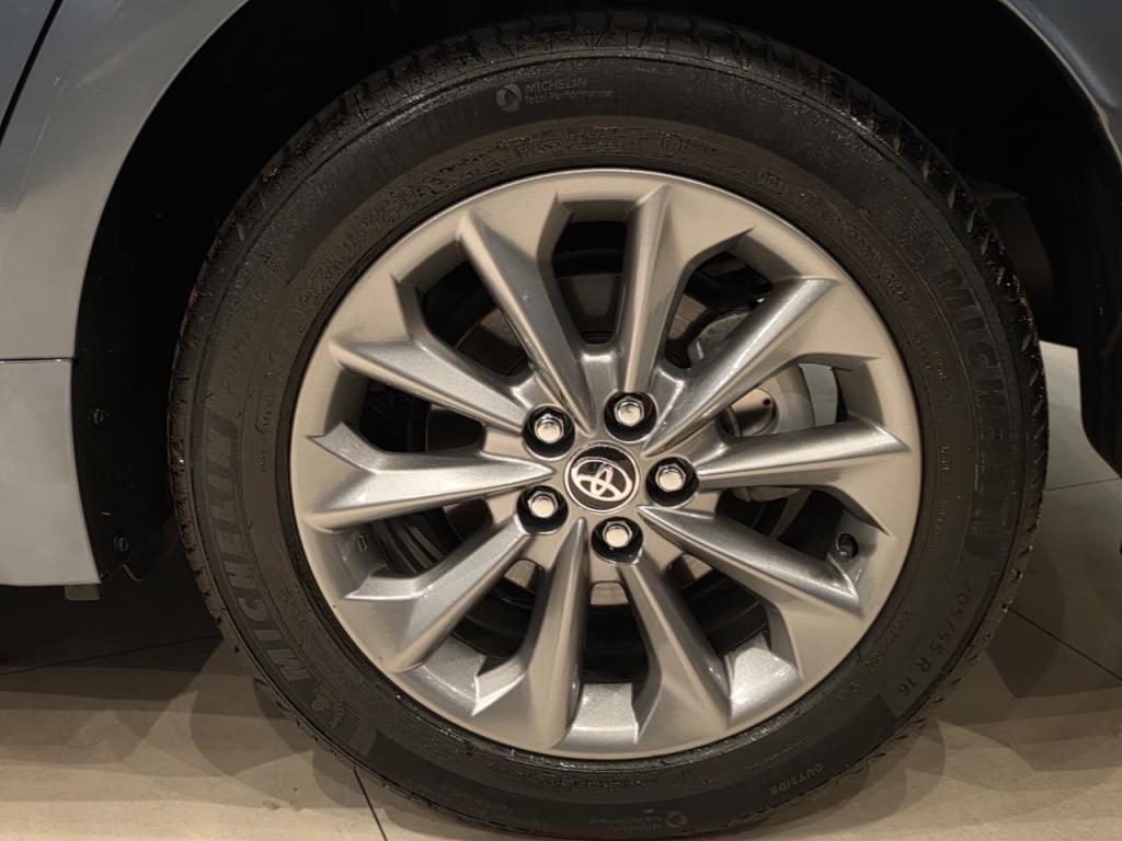 TOYOTA Corolla - Foto