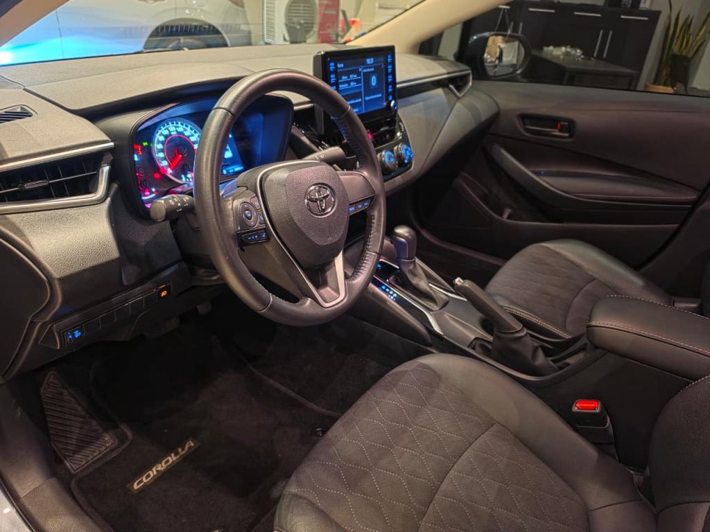 TOYOTA Corolla - Foto