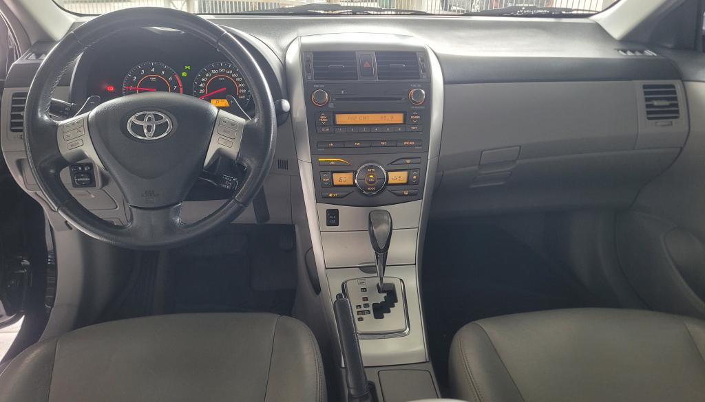 TOYOTA Corolla - Foto