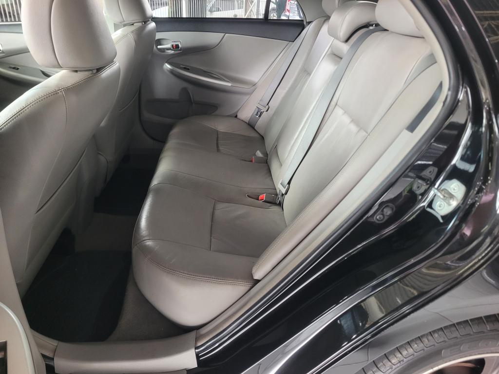 TOYOTA Corolla - Foto