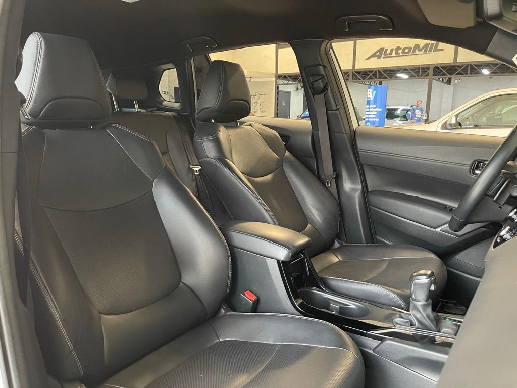 TOYOTA Corolla Cross - Foto