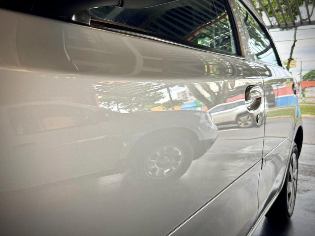 TOYOTA Etios Hatch - Foto