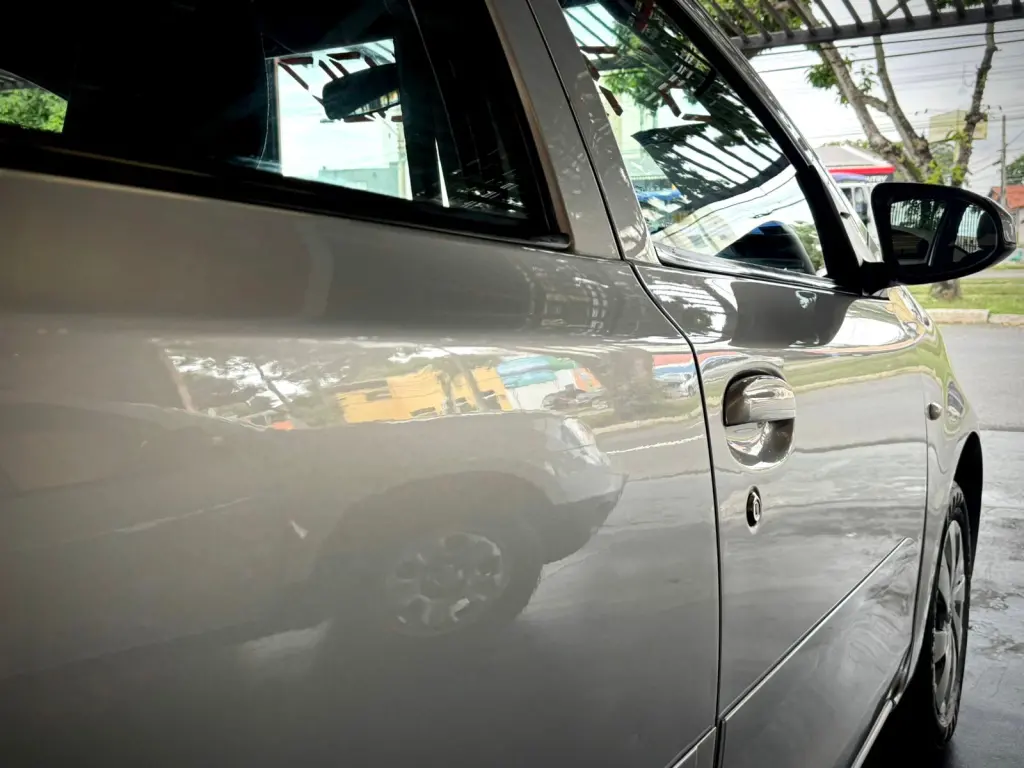 TOYOTA Etios Hatch - Foto