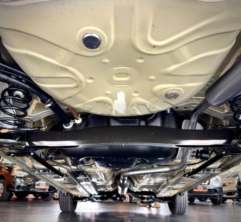 TOYOTA Etios Hatch - Foto