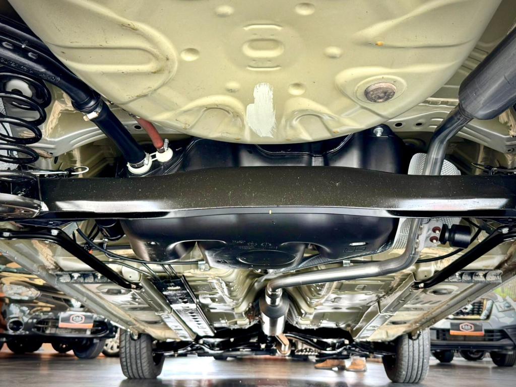 TOYOTA Etios Hatch - Foto