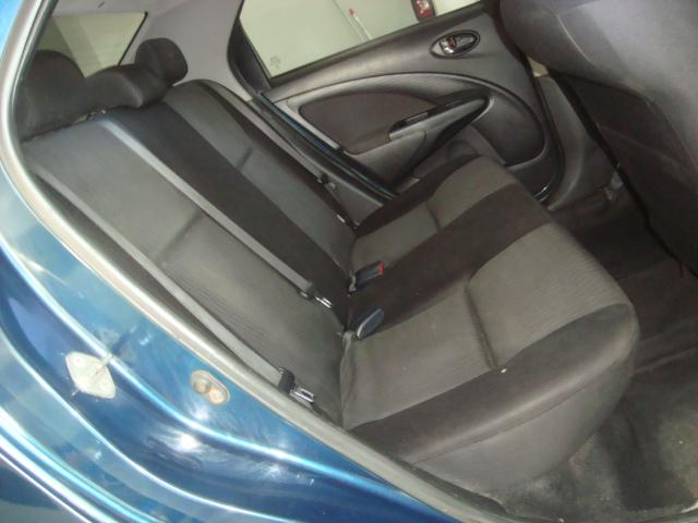 TOYOTA Etios Sedan - Foto