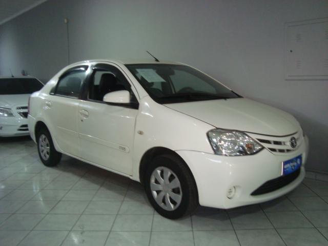 TOYOTA Etios Sedan