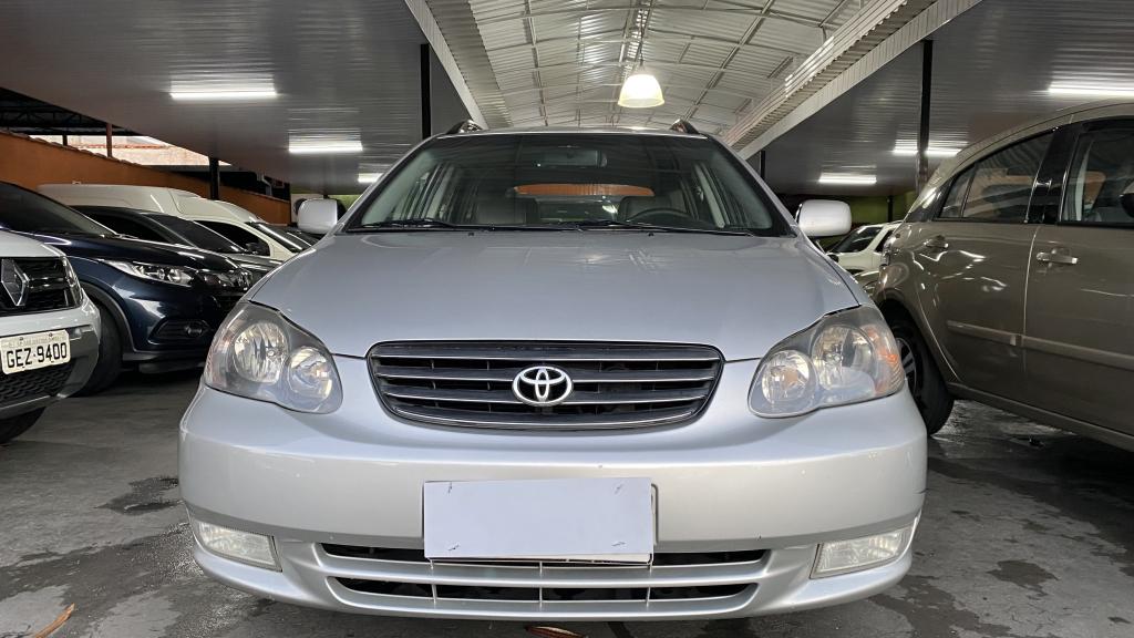 TOYOTA Fielder - Foto