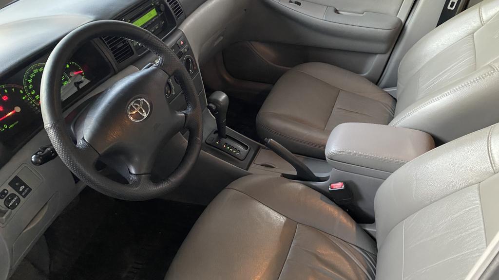 TOYOTA Fielder - Foto